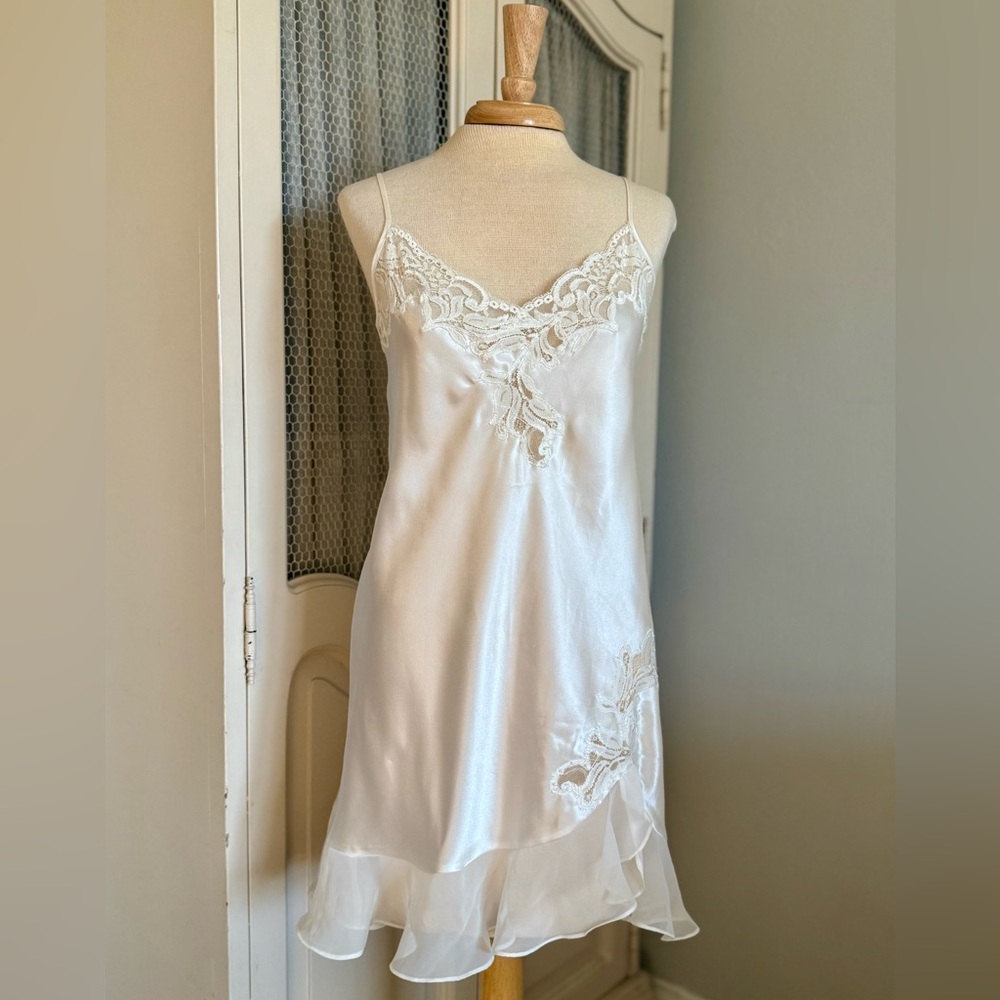Vintage Oscar de la Renta Pink Label White Bridal Lace Fairy Nighty Chemise - Picture 6 of 11
